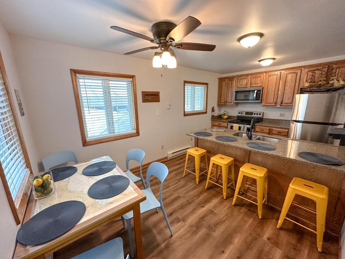 Fun Family Home Near Cedar Point Sandusky Extérieur photo