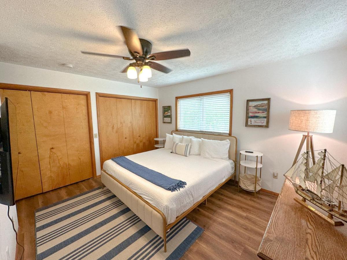 Fun Family Home Near Cedar Point Sandusky Extérieur photo